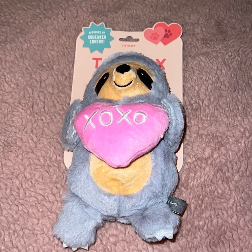 NWT Toybox sloth XOXO - Picture 2 of 4